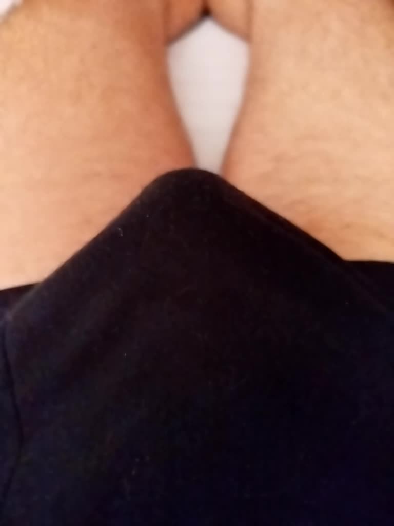 Mickey_17 Cam Model Chat October 29, 2025