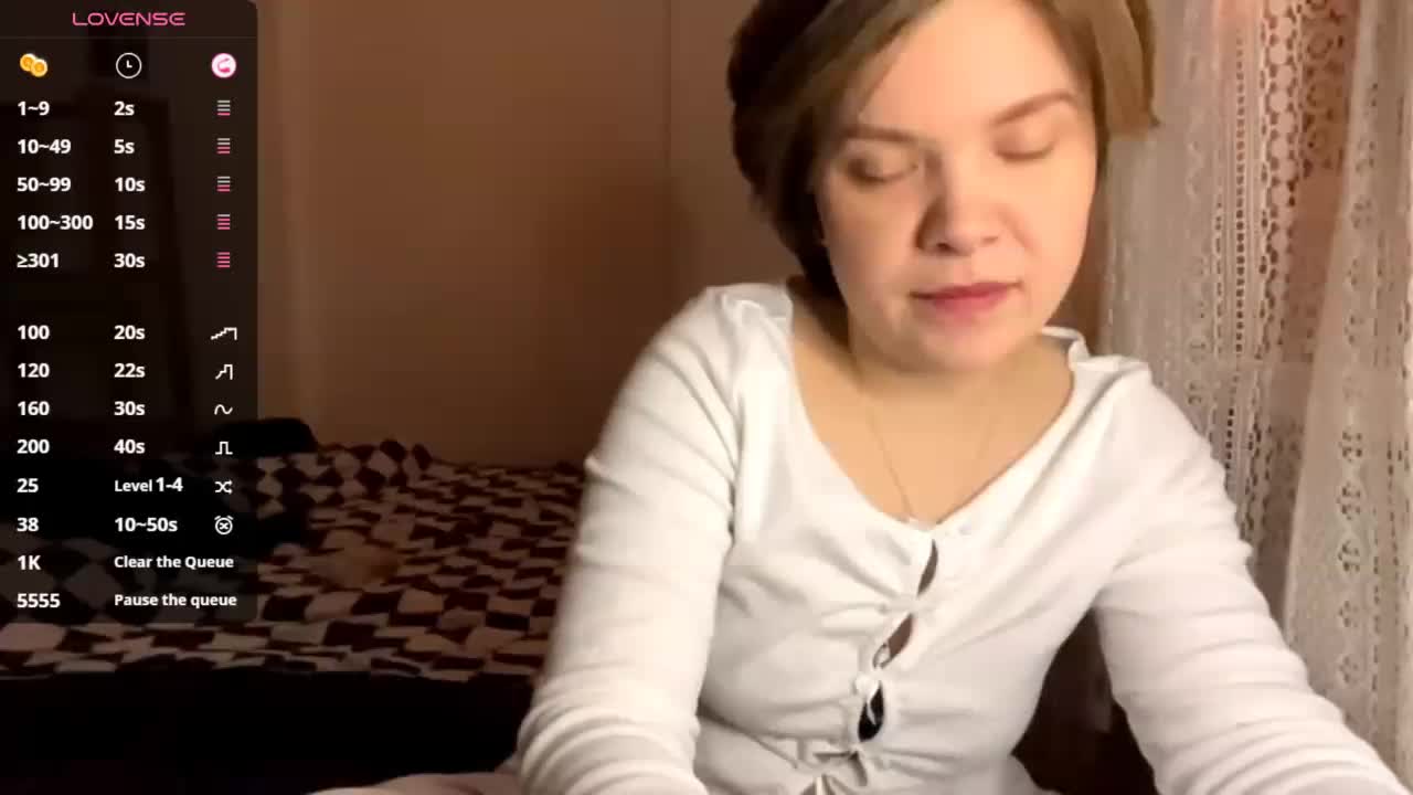 AlmetaGentili Cam Model Chat October 29, 2025