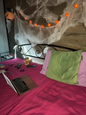 Leyla-kavkaz Cam Model Chat October 29, 2025