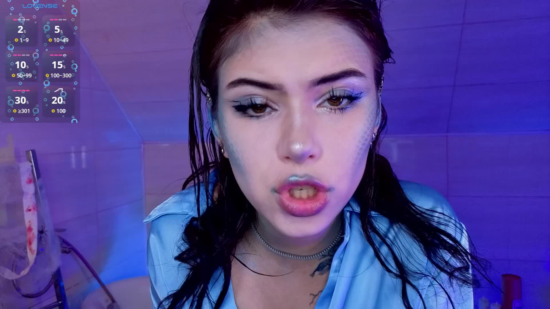 CoralineJones Cam Model Chat October 29, 2025