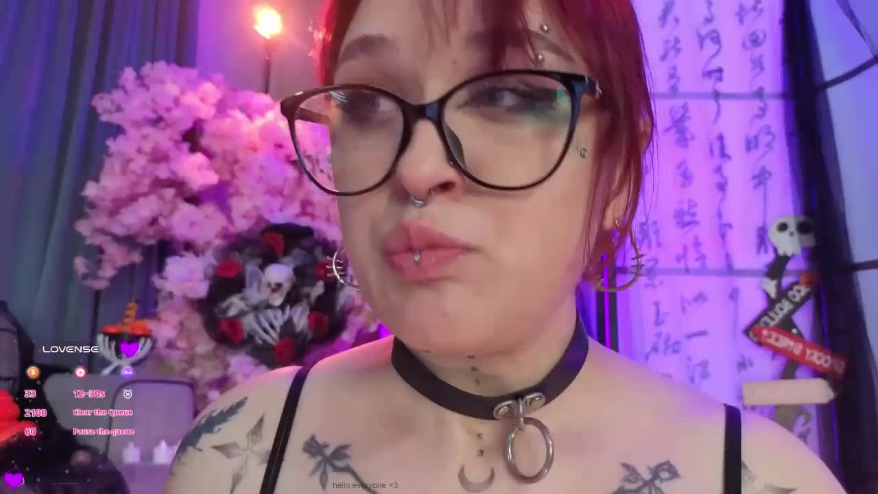 HotMilena Cam Model Chat October 29, 2025