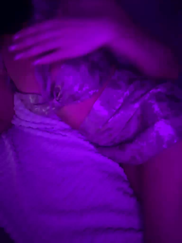 Love698 Cam Model Chat October 29, 2025