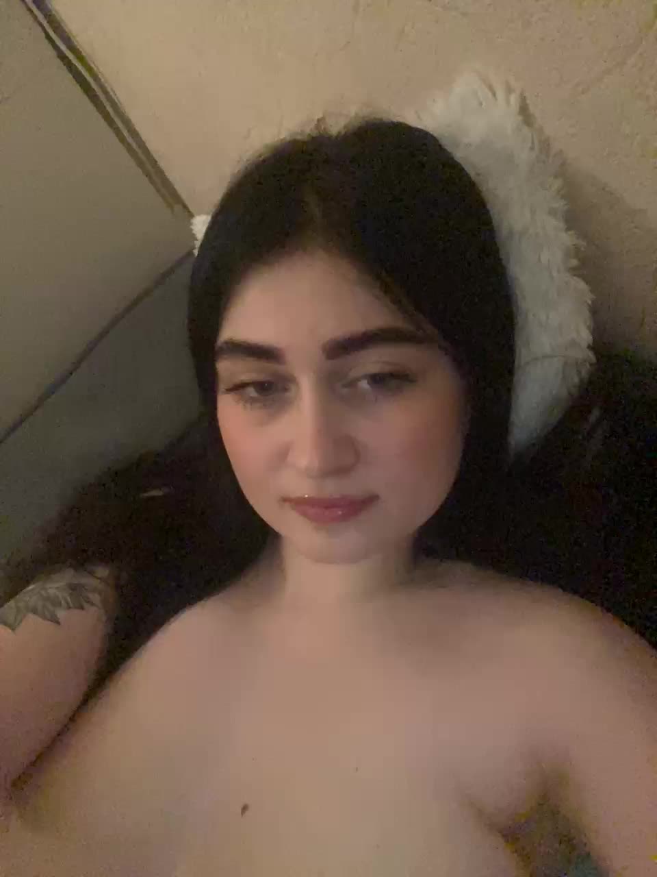 your_other_half Cam Model Chat October 29, 2025