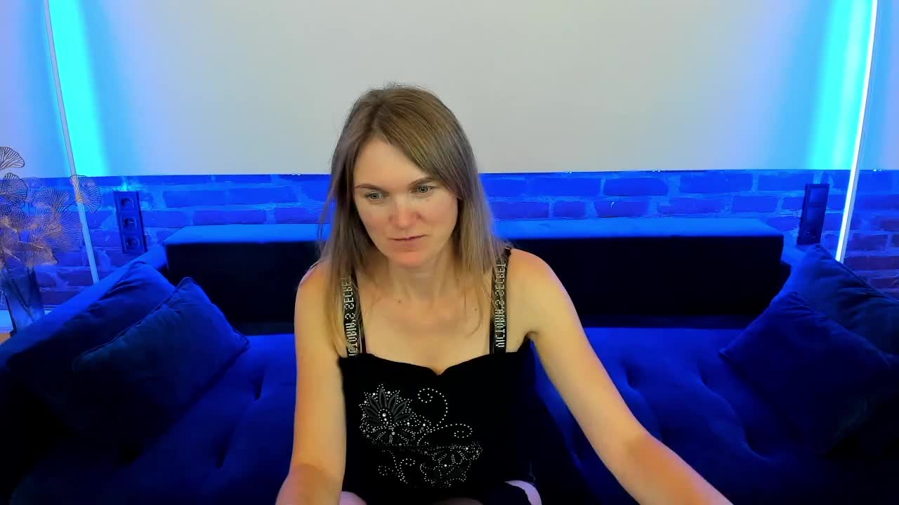 Annabel-xxx Cam Model Chat October 29, 2025