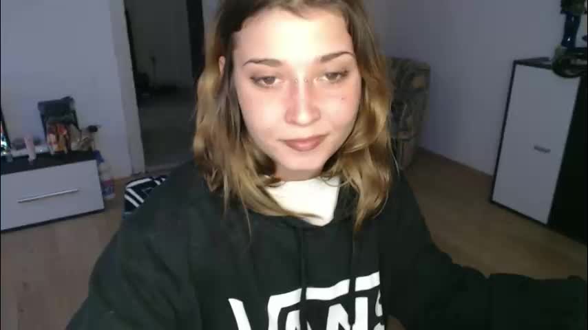 aliens4twenty Cam Model Chat October 29, 2025