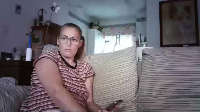 lolahueso Cam Model Chat October 29, 2025