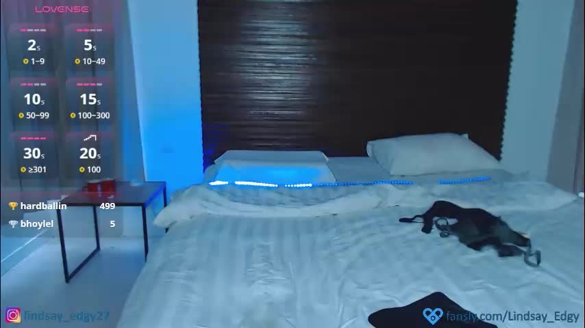 shineblue2728 Cam Model Chat October 29, 2025