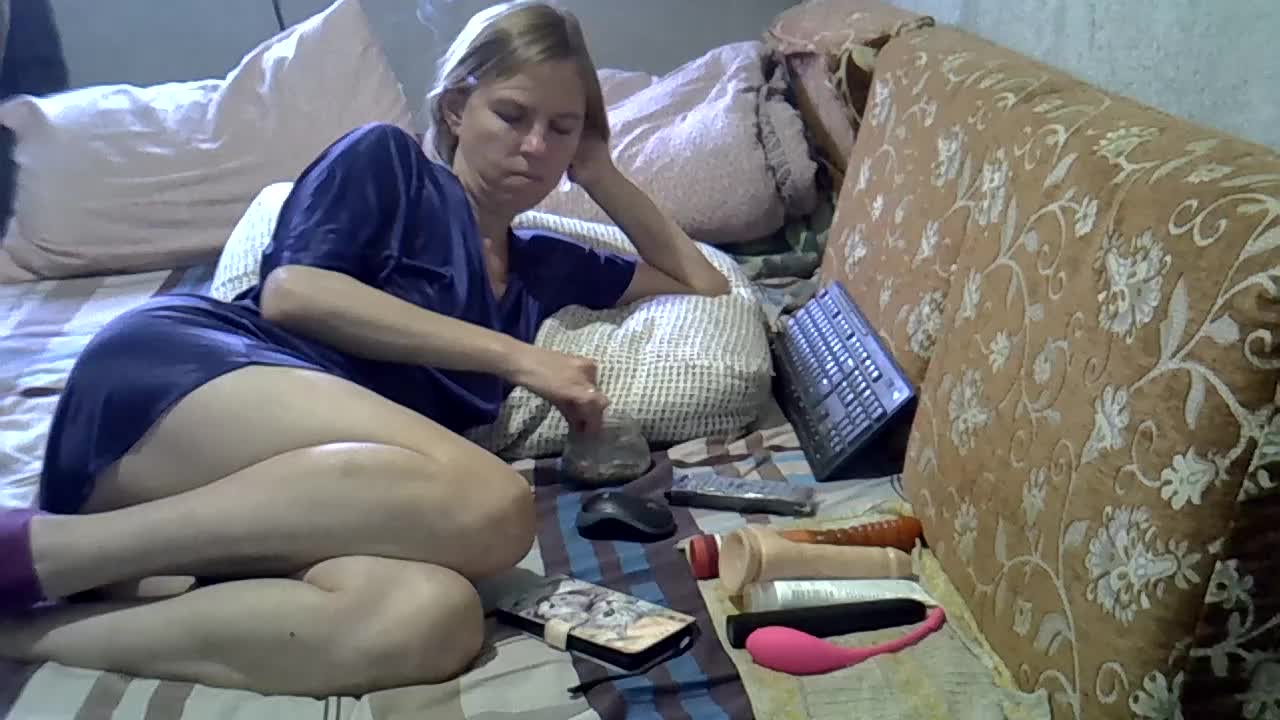 ptichka38 Cam Model Chat October 29, 2025