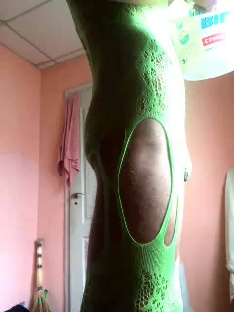 Bugimenb Cam Model Chat October 29, 2025