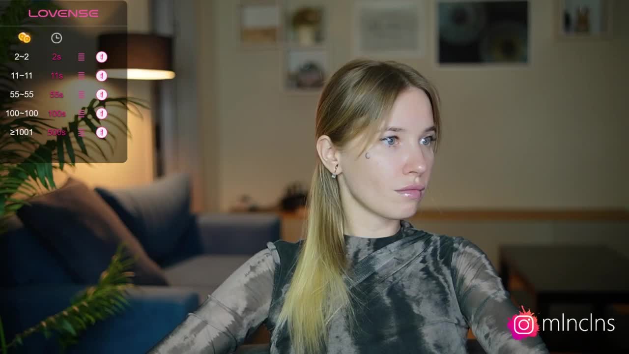 mel-collins Cam Model Chat October 29, 2025