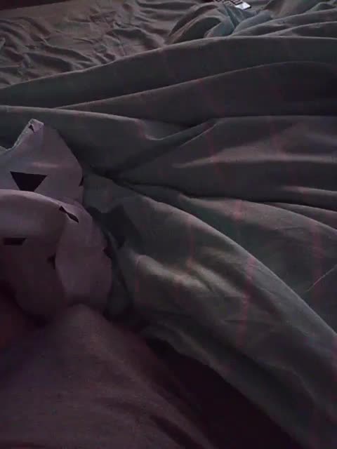 O---R Cam Model Chat October 29, 2025