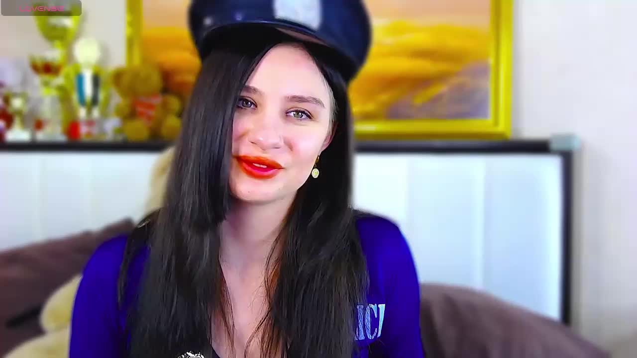 LoveLove_me Cam Model Chat October 29, 2025