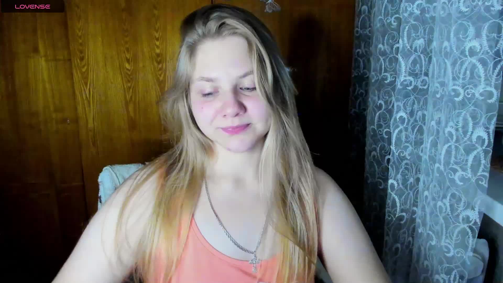 Emma-Frizea Cam Model Chat October 29, 2025