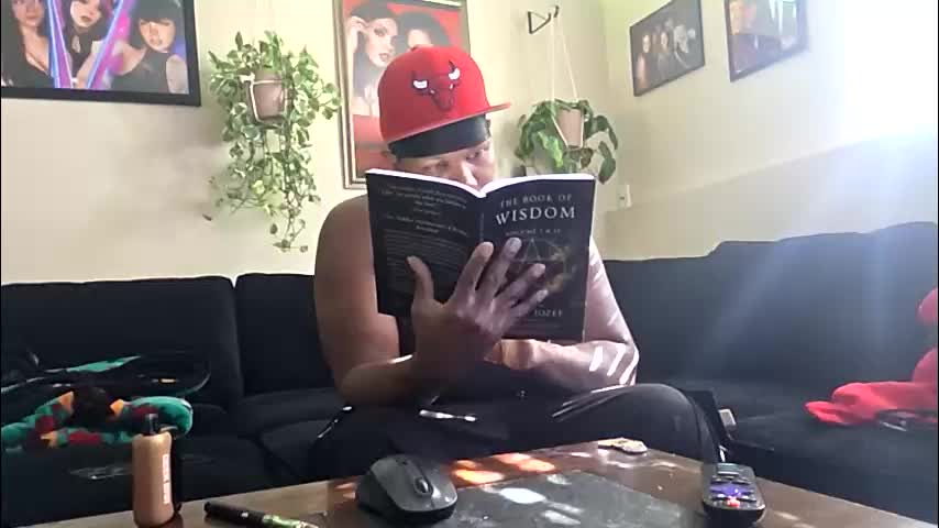 evanschris2048 Cam Model Chat October 29, 2025