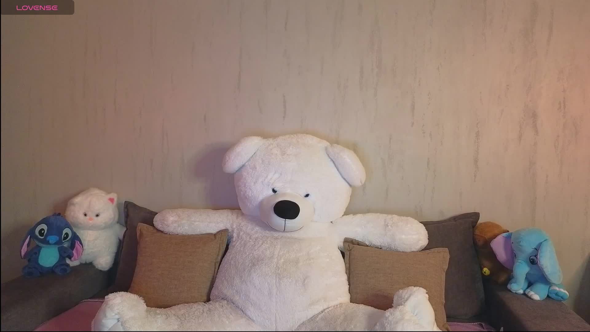 Rosalinelov Cam Model Chat October 29, 2025