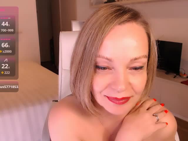 Tilly-Eliot Cam Model Chat October 29, 2025