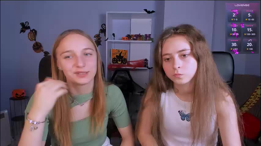 rebecca_smile_ Cam Model Chat October 29, 2025