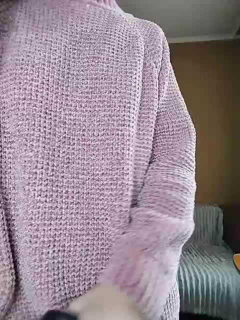 -Christina- Cam Model Chat October 29, 2025