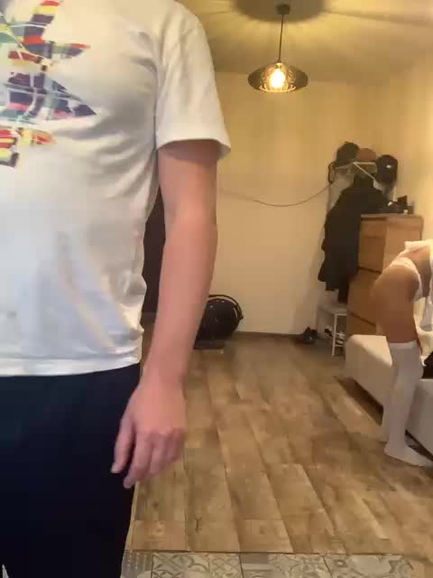 DonorDi Cam Model Chat October 29, 2025