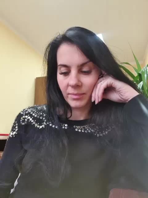-France- Cam Model Chat October 29, 2025
