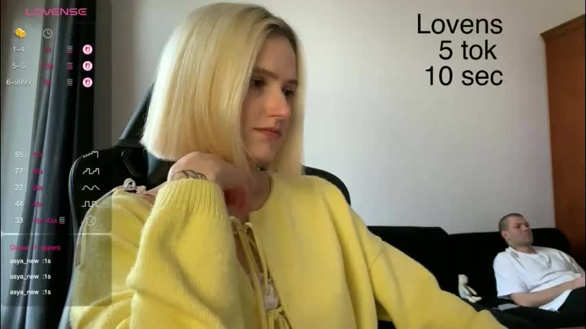 sexy_sweets Cam Model Chat October 29, 2025