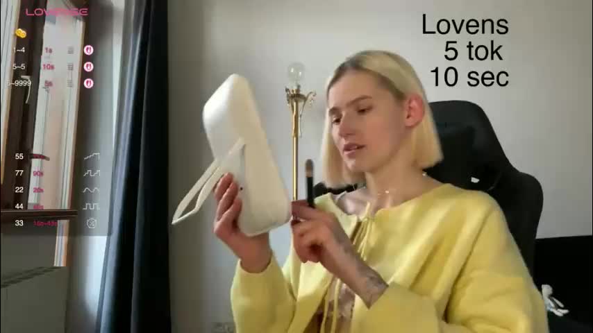 sexy_sweets Cam Model Chat October 29, 2025