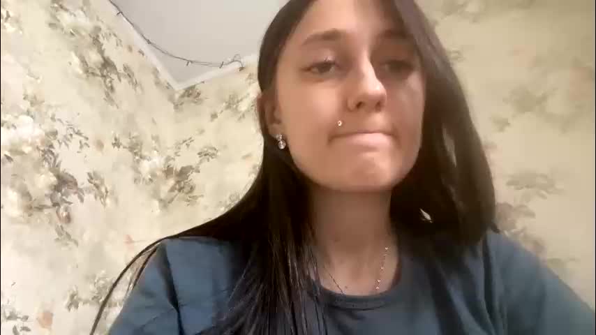 viktoria9898 Cam Model Chat October 29, 2025