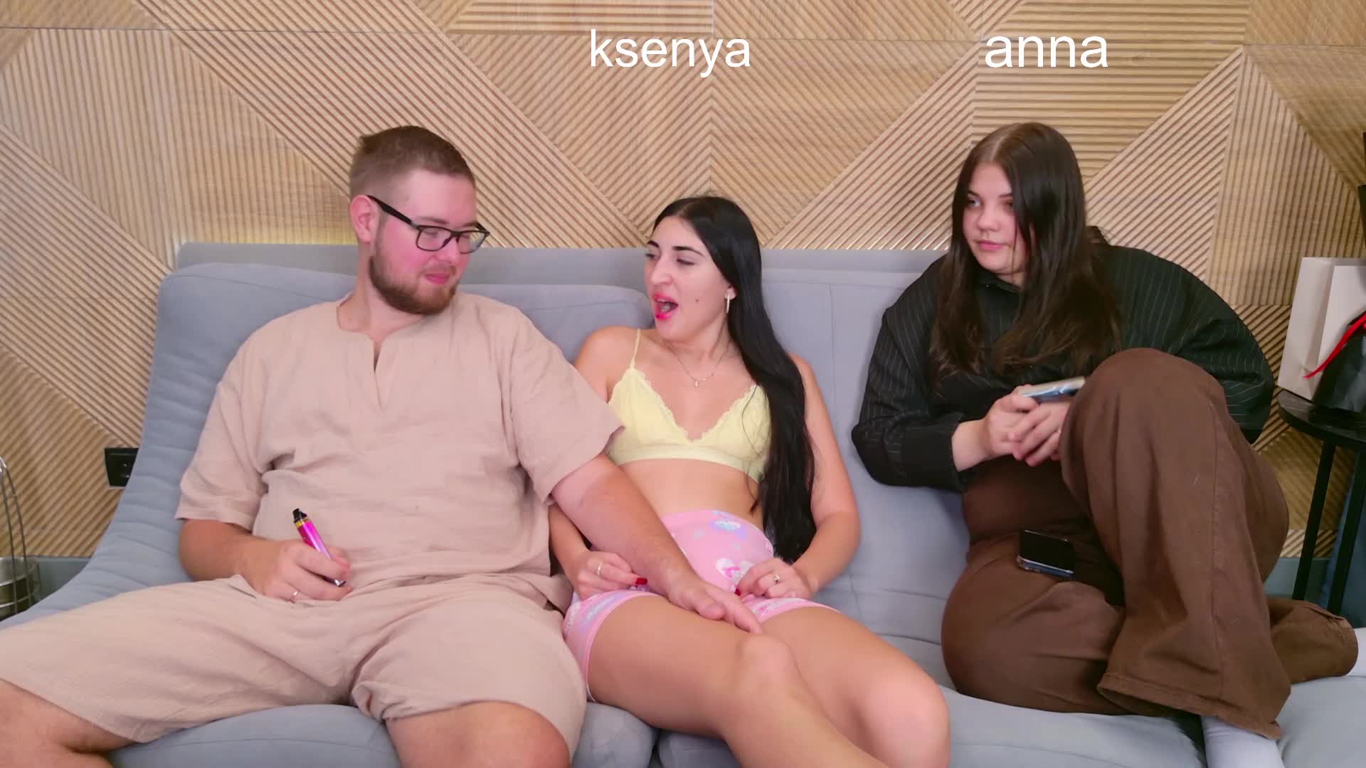 WebcamSlut Cam Model Chat October 29, 2025