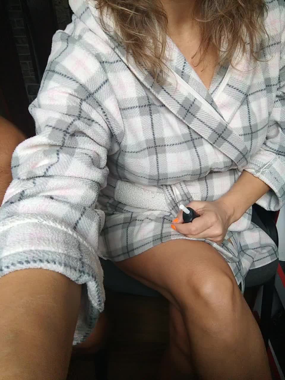 I-Will-Always-Love-You Cam Model Chat October 29, 2025