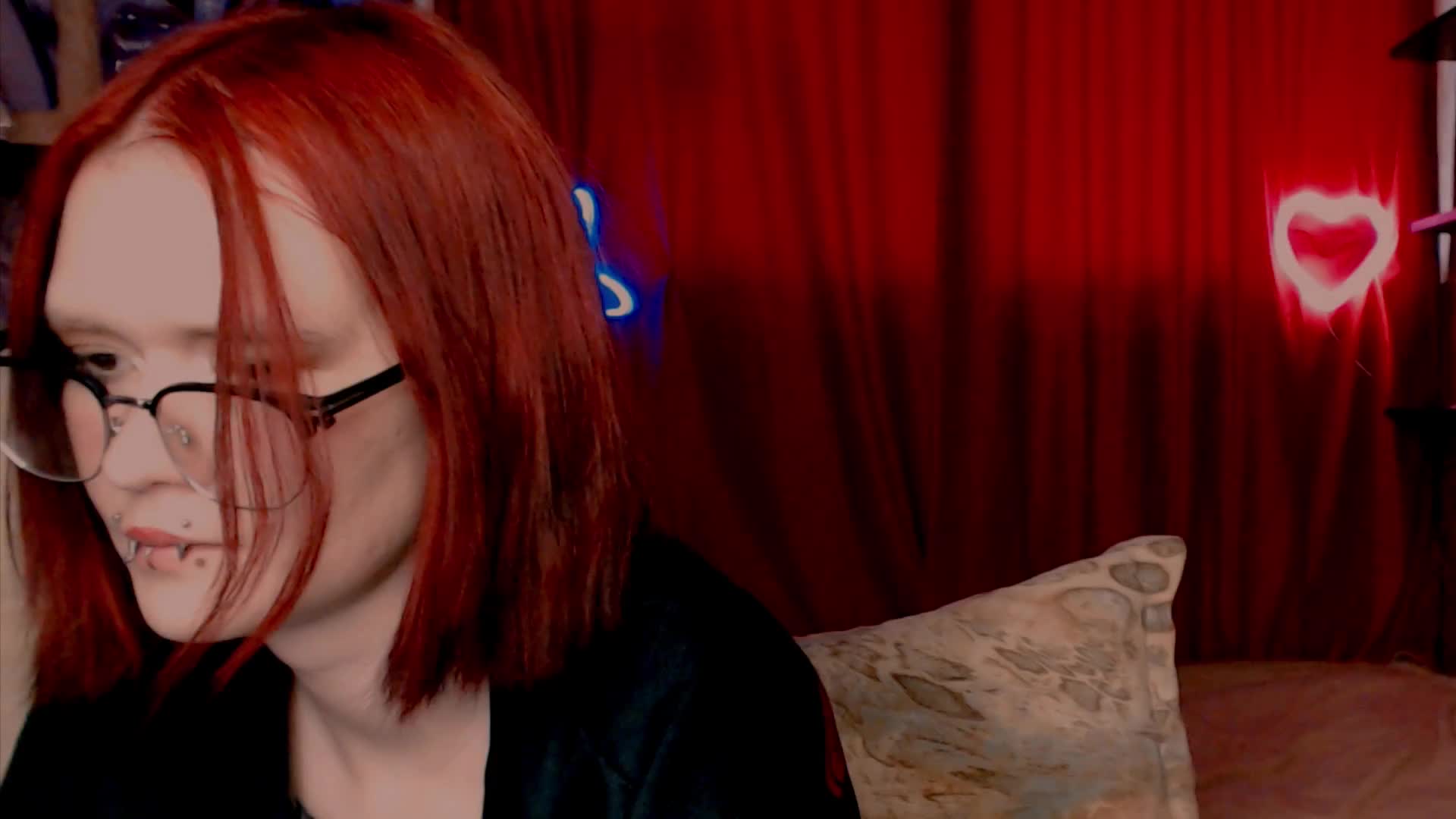 Velvet-and-Venom Cam Model Chat October 29, 2025