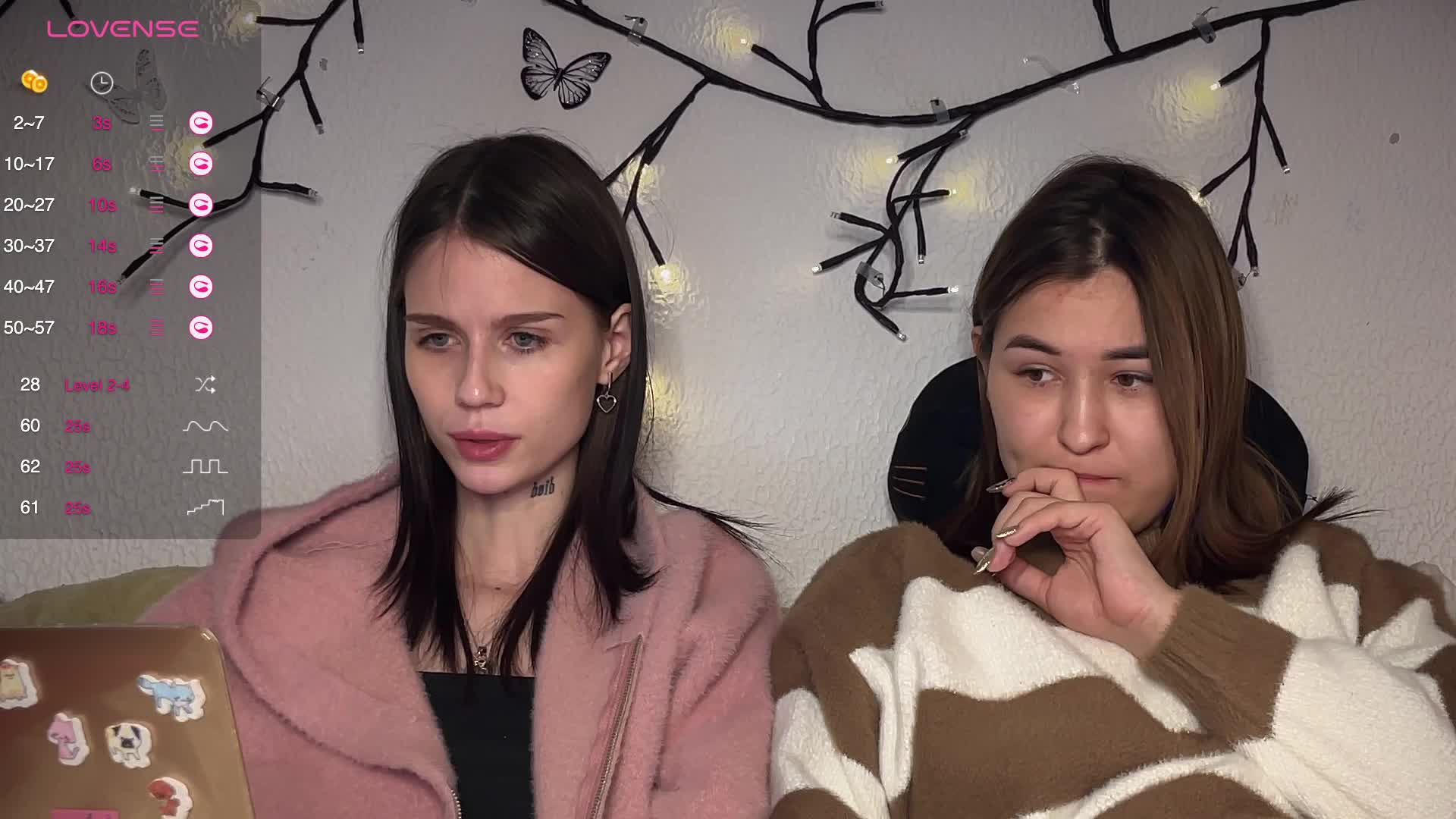 ZoyaVikki Cam Model Chat October 29, 2025