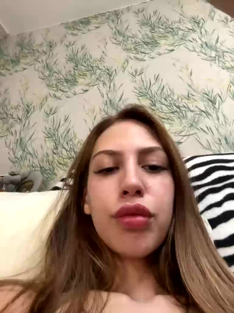 Malvinka2229 Cam Model Chat October 29, 2025