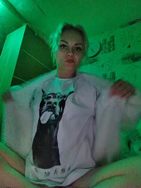 Evangelina2909rus Cam Model Chat October 29, 2025