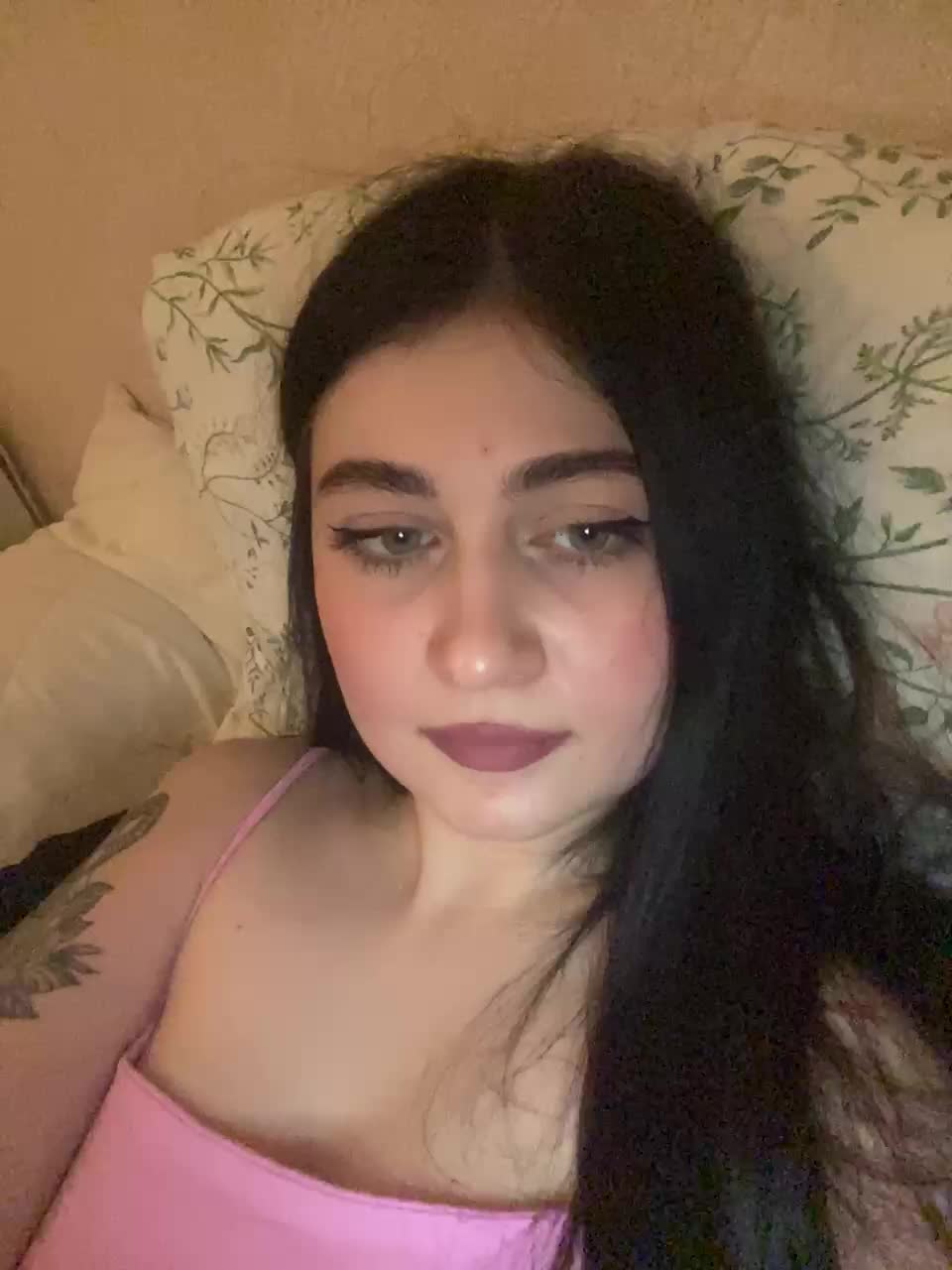 your_other_half Cam Model Chat October 29, 2025