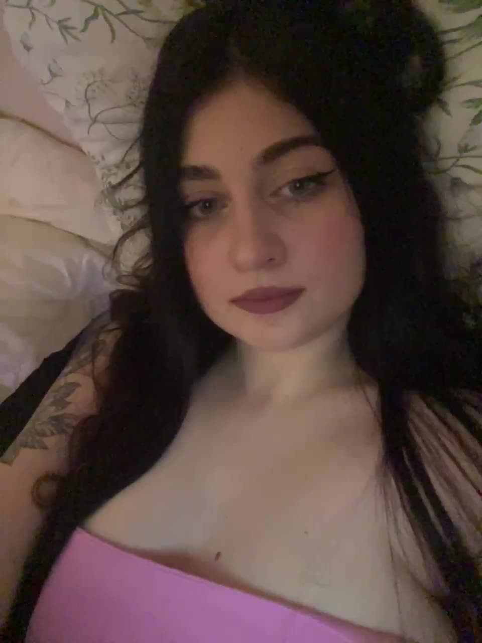 your_other_half Cam Model Chat October 29, 2025