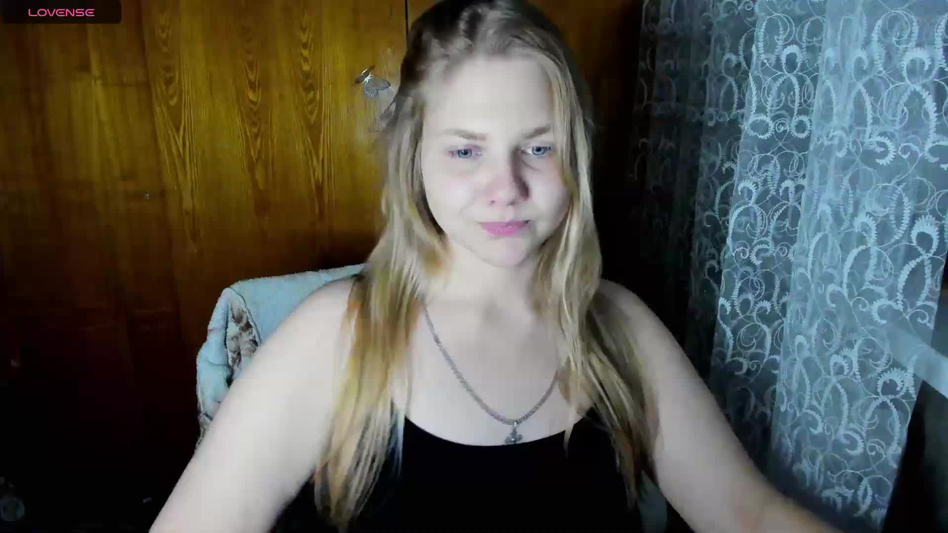 Emma-Frizea Cam Model Chat October 29, 2025