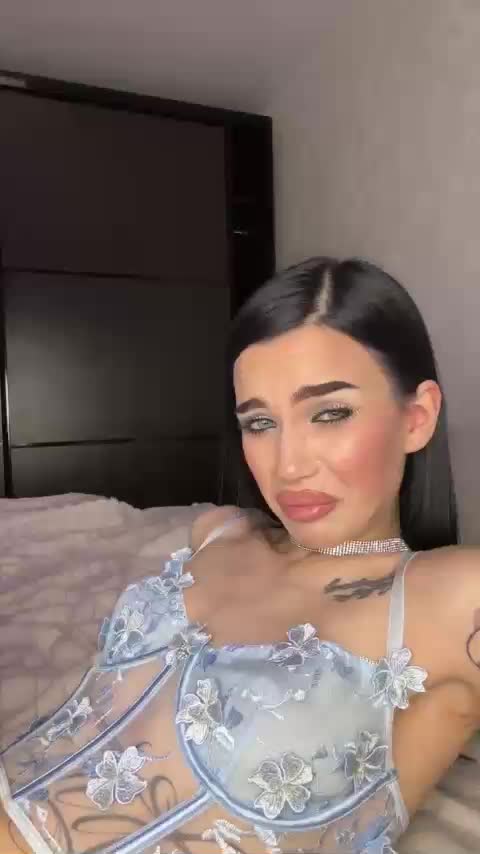 EvaDesire Cam Model Chat October 29, 2025