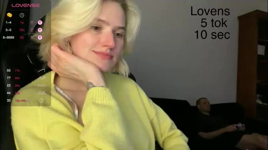 sexy_sweets Cam Model Chat October 29, 2025