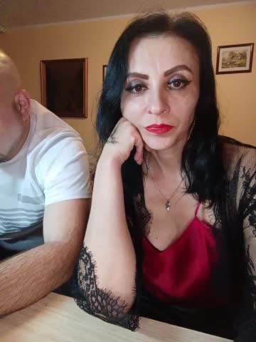 WikiBitch Cam Model Chat October 29, 2025