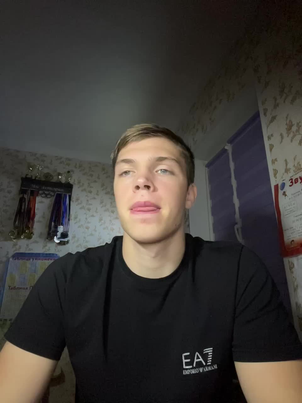 TomRichel Cam Model Chat October 29, 2025