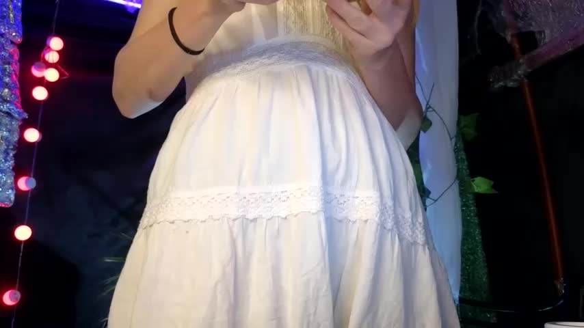 Jony_Marta Cam Model Chat October 29, 2025