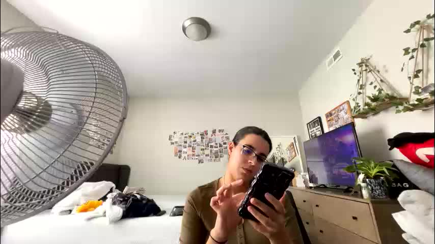 zoel87 Cam Model Chat October 29, 2025