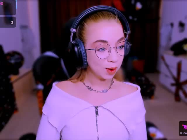 BabyNicole Cam Model Chat October 29, 2025