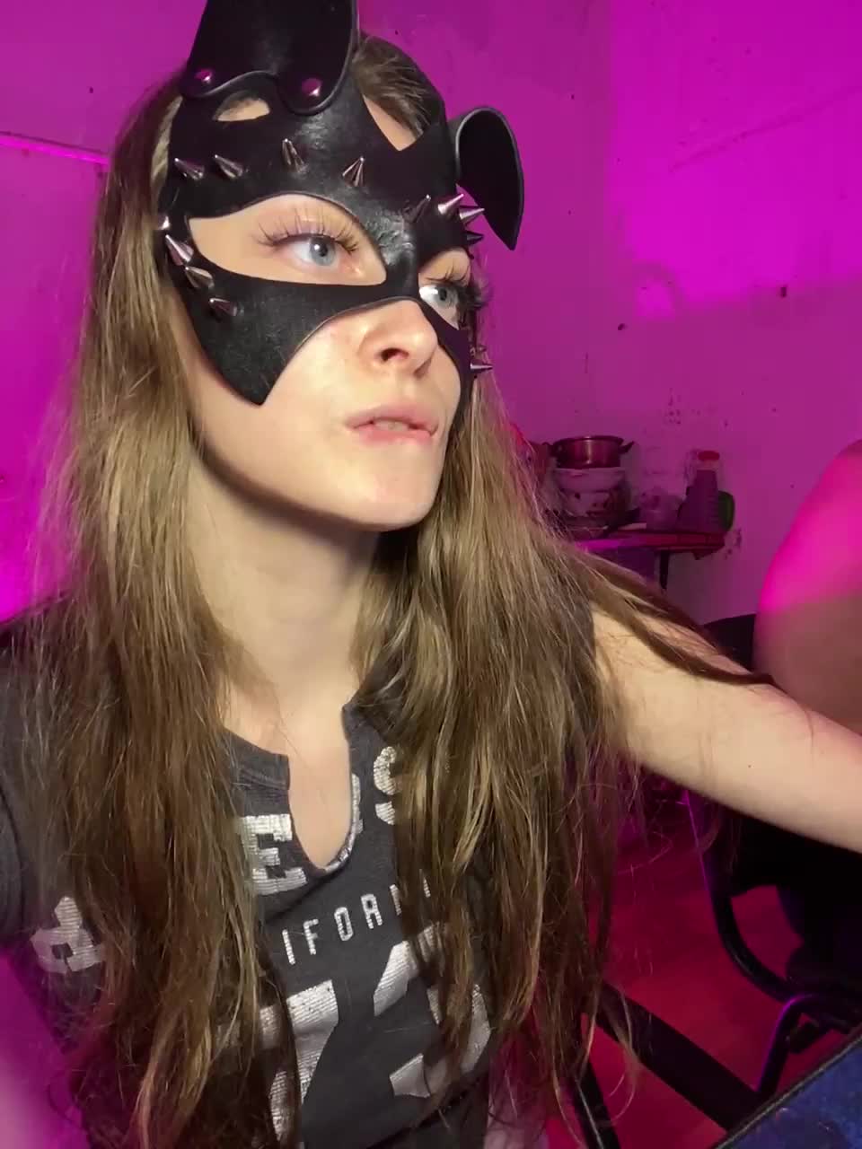 cutemilana_sw Cam Model Chat October 29, 2025