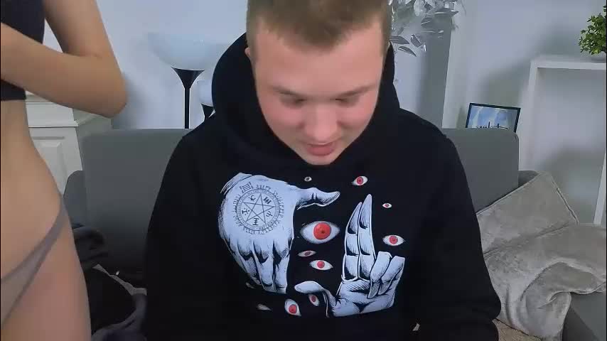 ollistiw Cam Model Chat October 29, 2025