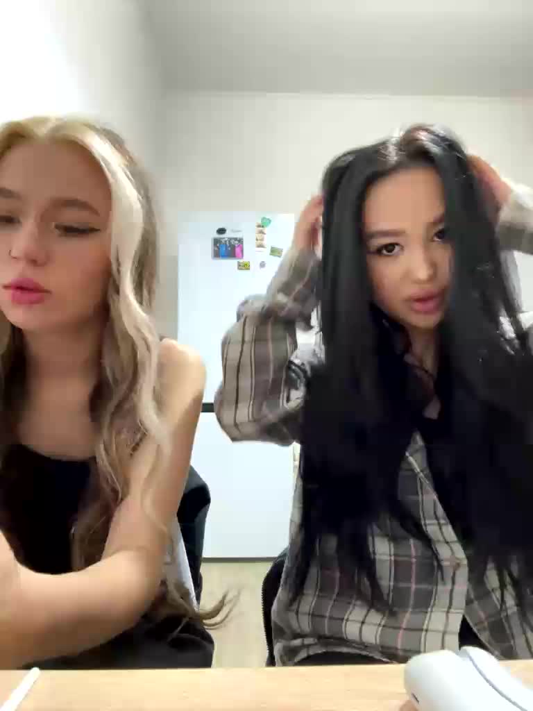 JenyCarty Cam Model Chat October 29, 2025