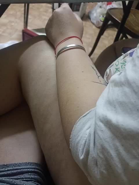 xXx_ToXic_xXx Cam Model Chat October 29, 2025