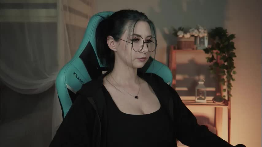 wesleegray Cam Model Chat October 29, 2025