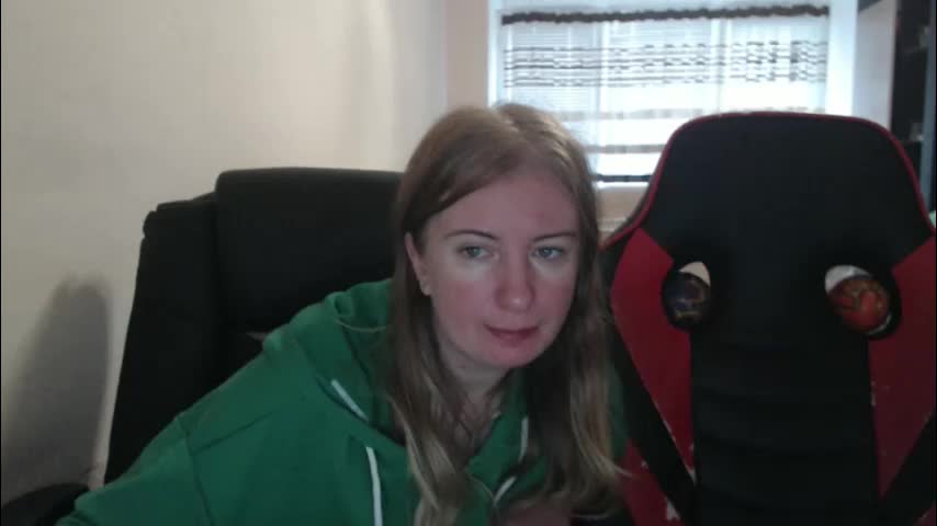 jenisandpeter Cam Model Chat October 29, 2025