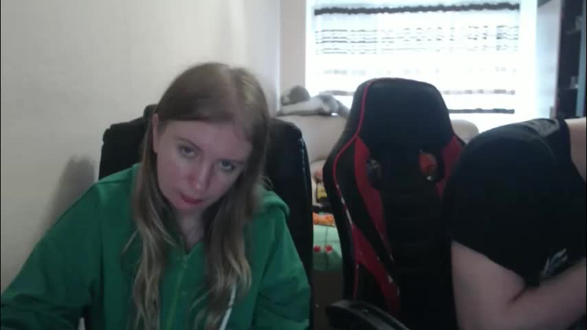 jenisandpeter Cam Model Chat October 29, 2025